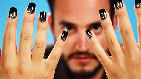 are there fake reusable fingernails for men